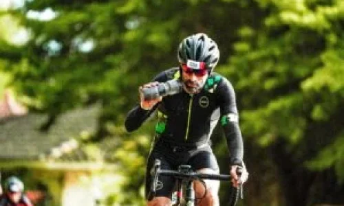 Dicas de o que comer durante o pedal longo